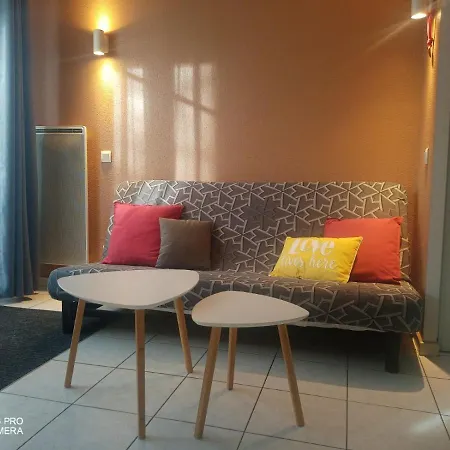 Piscine Appartement *